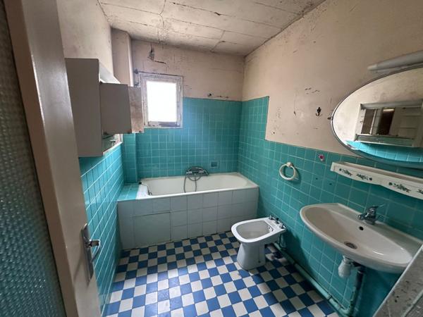 À vendre - T4, 4 pièces situé à Les Pennes-Mirabeau (13170)