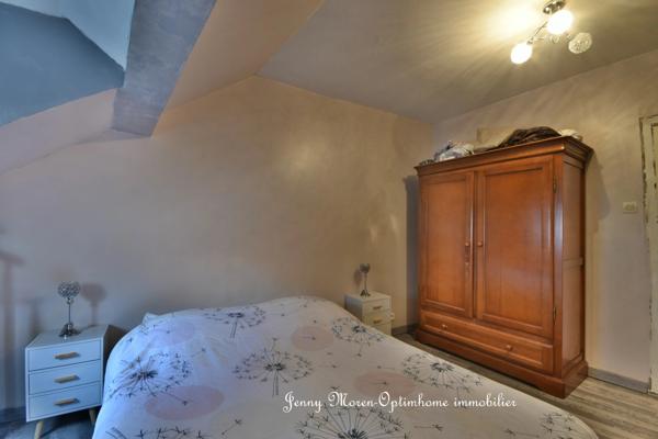 BOULOGNE-SUR-MER – CHARMANTE MAISON MEUBLÉE EN PIERRE