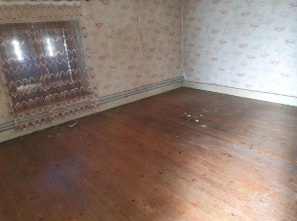 Maison T5 à vendre VITTEL (88) avec petit garage, cave et terrain
