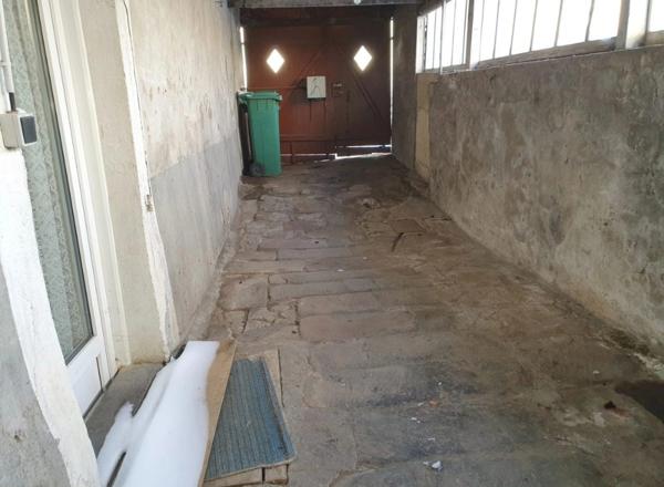 Maison T5 à vendre VITTEL (88) avec petit garage, cave et terrain