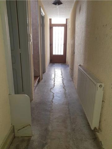 Maison T5 à vendre VITTEL (88) avec petit garage, cave et terrain
