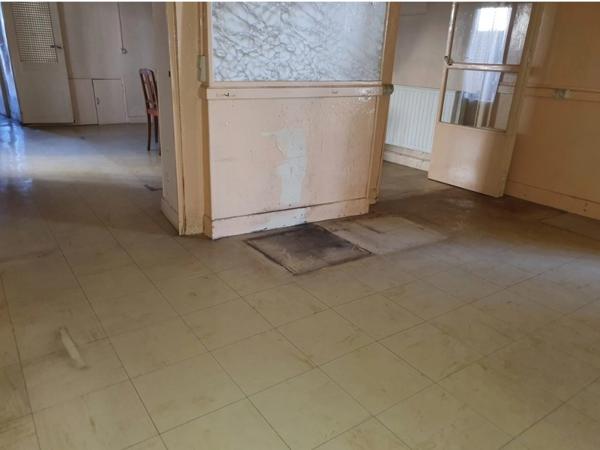 Maison T5 à vendre VITTEL (88) avec petit garage, cave et terrain