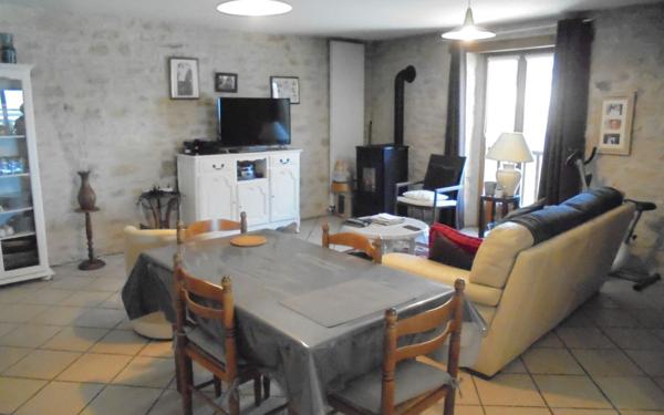 Maison à louer    3 pièces • 65,22 m2 Festieux