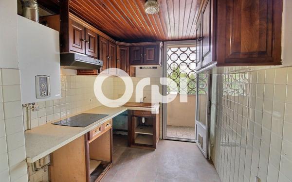 Appartement à vendre    3 pièces • 66,15 m2 Marseille 10