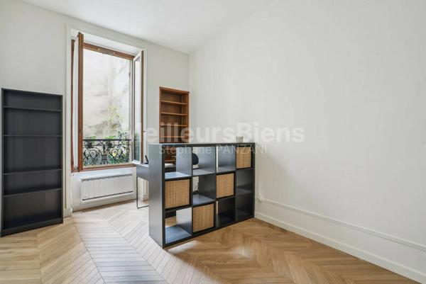 Appartement rénové 2 pièces - Quartier Legendre - Lévis - Paris 17