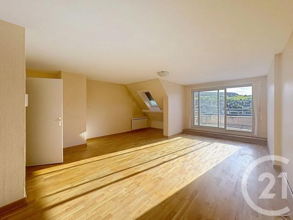 Appartement F4 à vendre  4 pièces - 87,34 m 2   EPERNAY  - 51