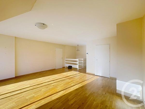 Appartement F4 à vendre  4 pièces - 87,34 m 2   EPERNAY  - 51