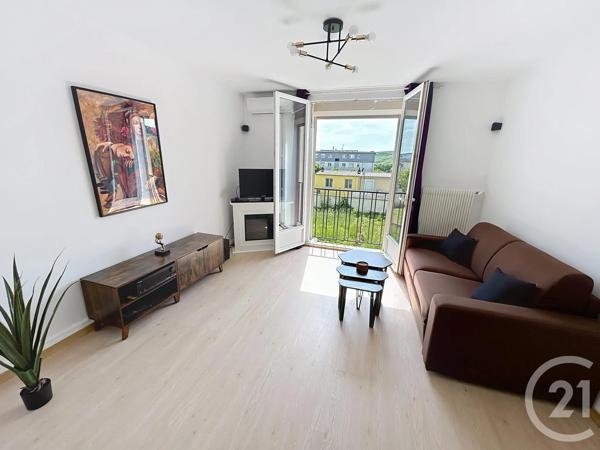 Appartement F4 à vendre  4 pièces - 87,34 m 2   EPERNAY  - 51