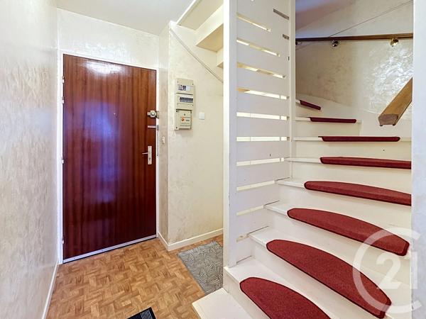 Appartement F4 à vendre  4 pièces - 87,34 m 2   EPERNAY  - 51