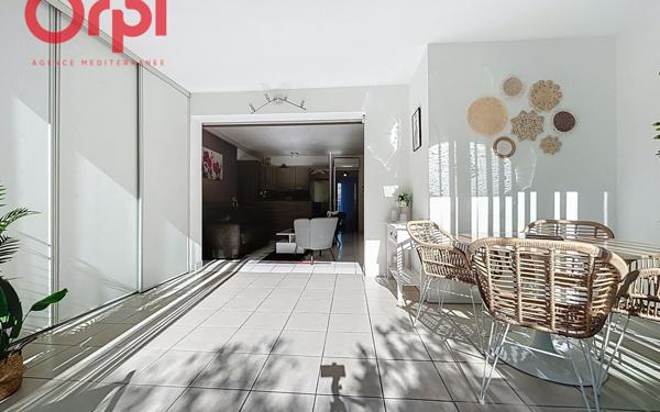 Appartement à vendre    2 pièces • 55 m2 Fréjus