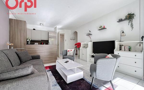 Appartement à vendre    2 pièces • 55 m2 Fréjus