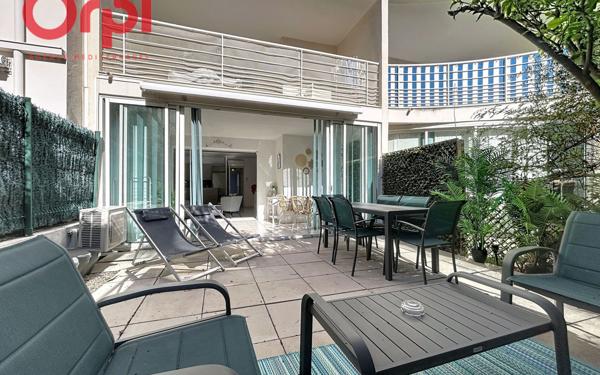 Appartement à vendre    2 pièces • 55 m2 Fréjus