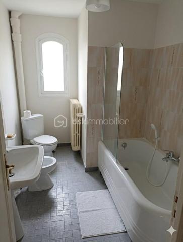 Maison traditionnelle de 194 m²