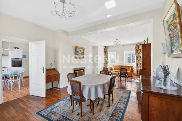 MAISON DE VILLE 5 CHAMBRES QUARTIER ROBIEN AVEC JARDIN ET GARAGE