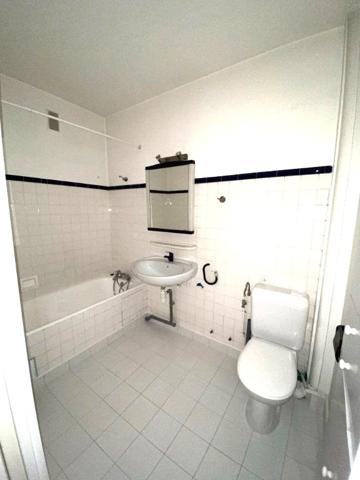 BEAU STUDIO SUR BALCON ET VERDURE POSSIBLE 2P Paris (75012)