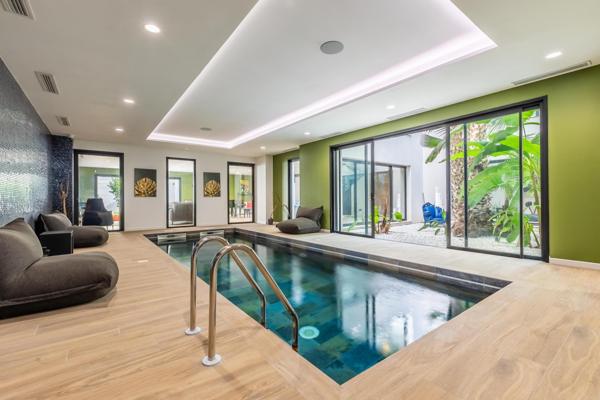 Somptueuse villa de plus de 1 300M² au nord de Montpellier