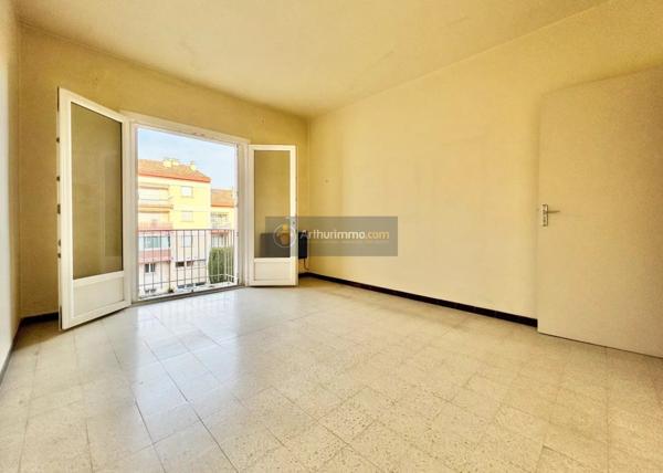 Vente Appartement 3 pièces 73 m2 à Saint-Aygulf