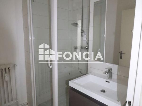 Location Appartement 4 pièces 66 m² - 8 IMPASSE ST JEAN Meylan 38240