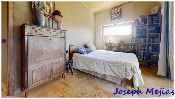 Saint-Étienne-de-Serre (07190) Saint Etienne de Serres, Maison bioclimatique 144 m², 4 chambres, terrain 700 m²