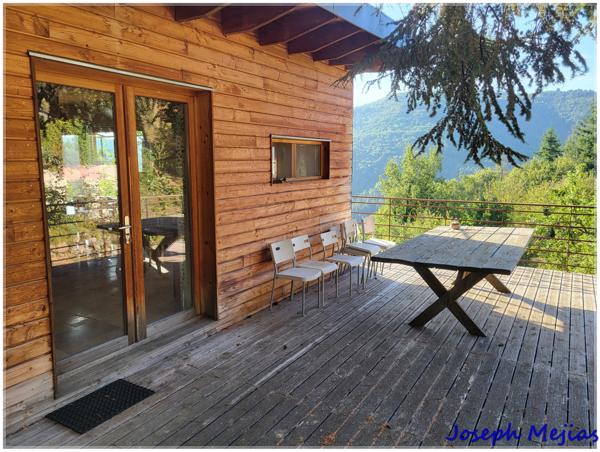 Saint-Étienne-de-Serre (07190) Saint Etienne de Serres, Maison bioclimatique 144 m², 4 chambres, terrain 700 m²