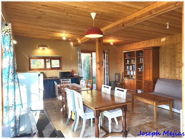 Saint-Étienne-de-Serre (07190) Saint Etienne de Serres, Maison bioclimatique 144 m², 4 chambres, terrain 700 m²