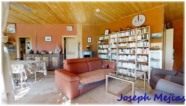 Saint-Étienne-de-Serre (07190) Saint Etienne de Serres, Maison bioclimatique 144 m², 4 chambres, terrain 700 m²