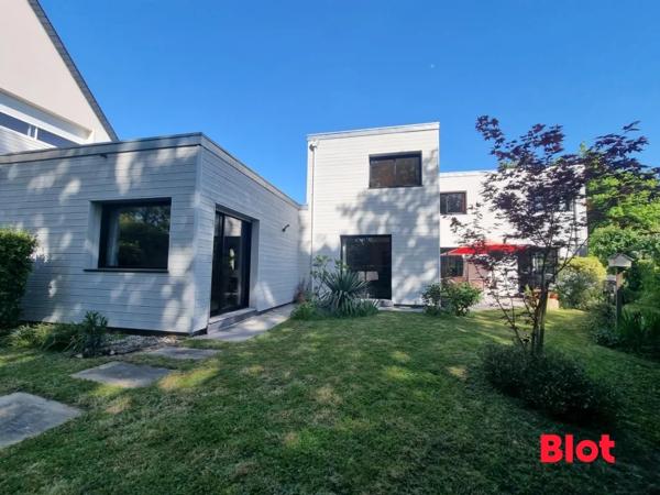 Maison 8 pièce(s)