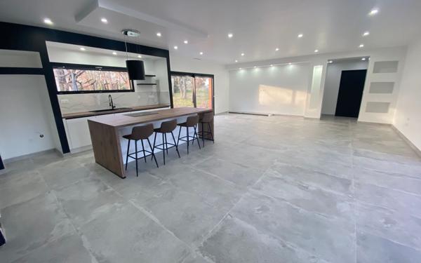 Maison à vendre    5 pièces •  Montbeton