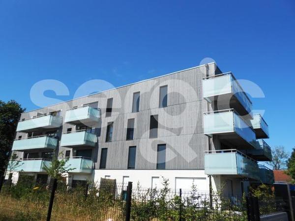 Location 2 Pieces 46 59960 Neuville En Ferrain 16 0321 01 0304