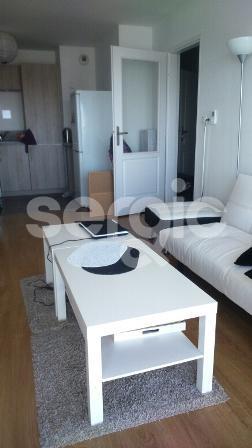Location 2 Pieces 46 59960 Neuville En Ferrain 16 0321 01 0304