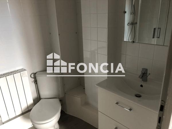 Location Studio 29.75 m² - 30 RUE STANISLAS Nancy 54000