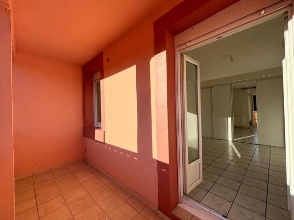 Appartement à louer 3 pièces 68.5m²
