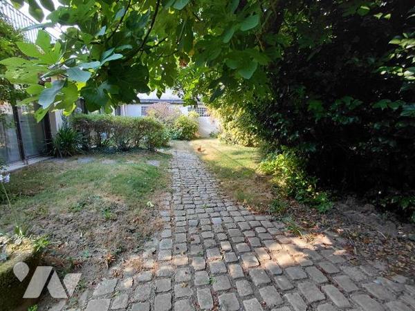 Ensemble immobilier de caractère à vendre - Centre-ville de Pontivy (56300) - Fort potentiel d'...