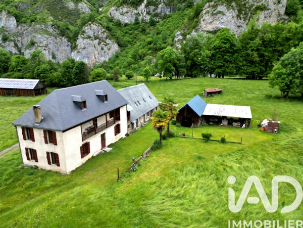 Maison à vendre 14 pièces 290 m² Campan