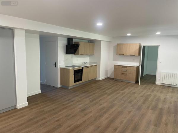 Appartement à louer à Orléans dans le Loiret (45000), ref : MONNET122025   
MADELEINE