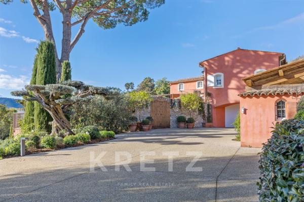 EXCLUSIVITE - Propriété 10 pièces LA ROQUETTE-SUR-SIAGNE
