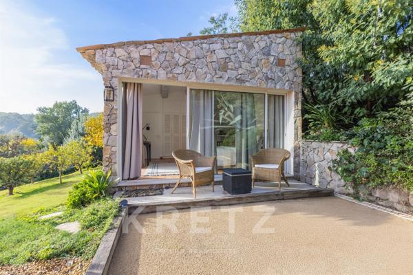 EXCLUSIVITE - Propriété 10 pièces LA ROQUETTE-SUR-SIAGNE
