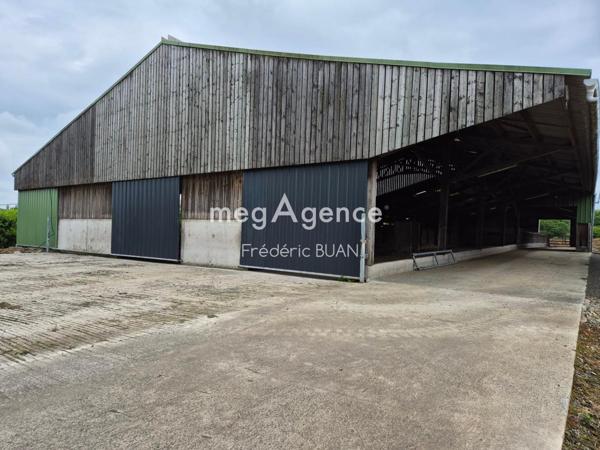 Local Commercial à PLOUMILLIAU, 22300 - 1 pièce 1384m²