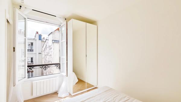 Appartement Paris 18 e - RUE BURQ