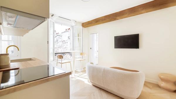 Appartement Paris 18 e - RUE BURQ