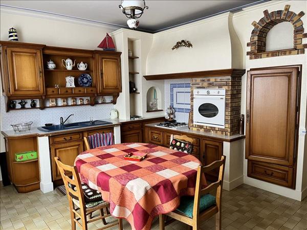 Maison à vendre |  Le Faouët |  4 pièces | 137 m²