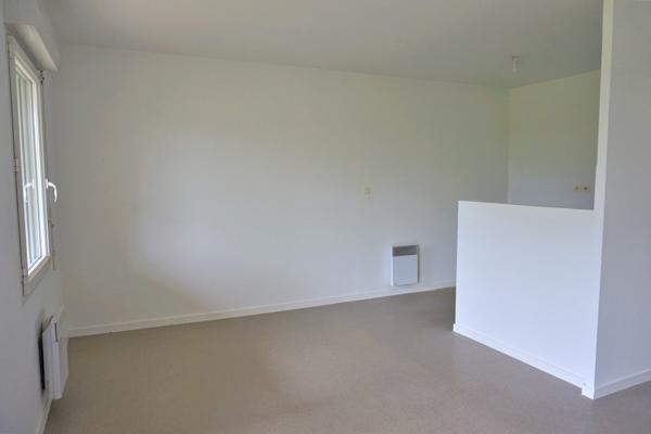 BEL APPARTEMENT RECENT