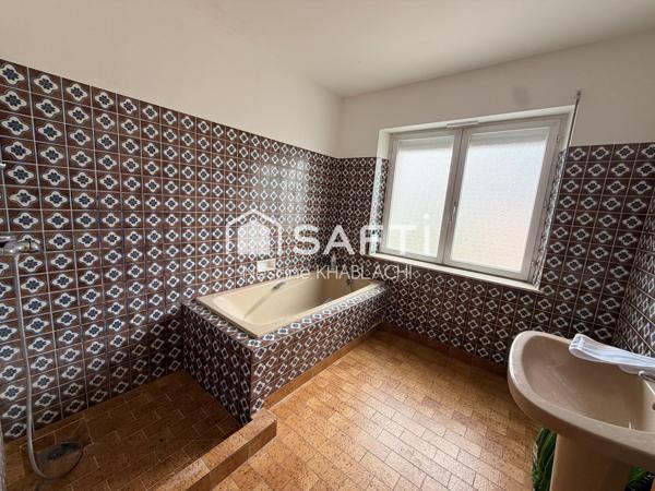 Appartement duplex 165m2 5ch et hangar 200m2