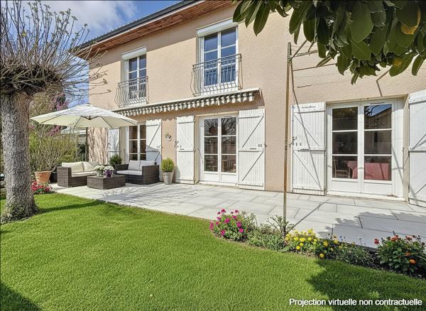 A VENDRE - MURET Secteur Barry - Maison T7 d'environ 196.37 m² avec piscine et garage