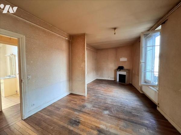 Immeuble à usage mixte 377 m² 92500 RUEIL-MALMAISON