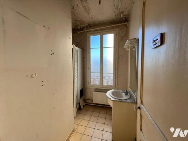 Immeuble à usage mixte 377 m² 92500 RUEIL-MALMAISON