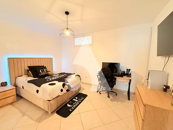 Maison 8 pièces 283 m2