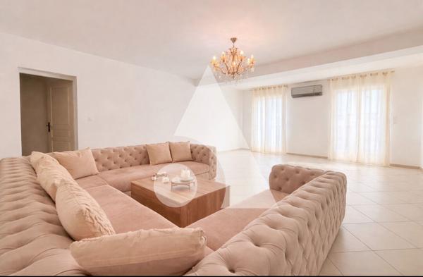 Maison 8 pièces 283 m2