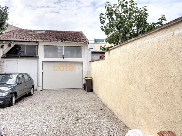 Vente
                Appartement69,14 m² - 4 Pièces -
                    LAGNY SUR MARNE (77400)