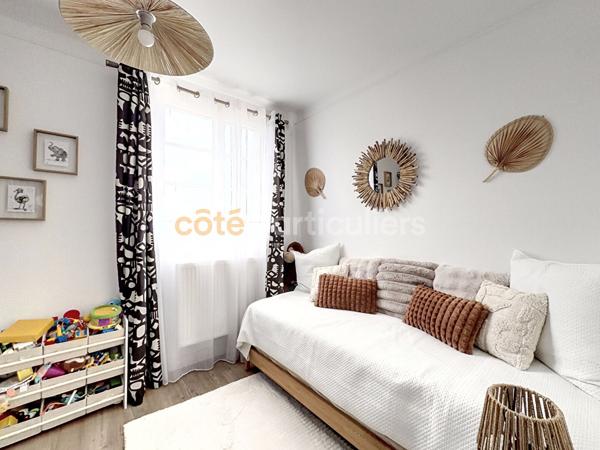 Vente
                Appartement69,14 m² - 4 Pièces -
                    LAGNY SUR MARNE (77400)
